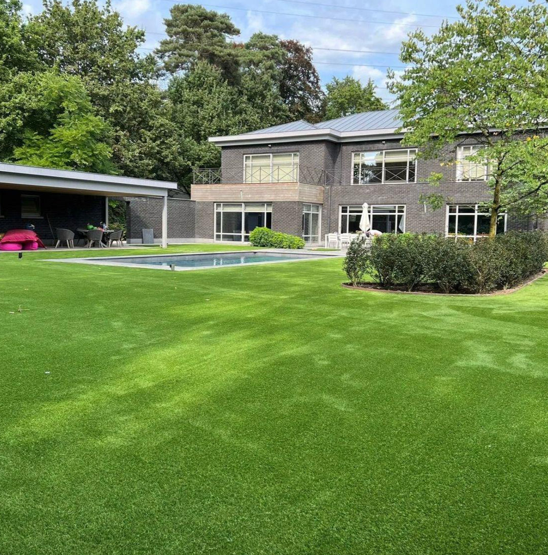 Ultimate 35mm - £15 per sqm