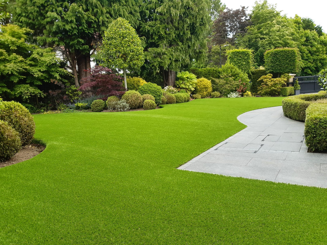 How to save money when getting someone to install your artificial grass