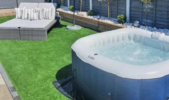 Paddling pools with artificial grass: A guide for home owners