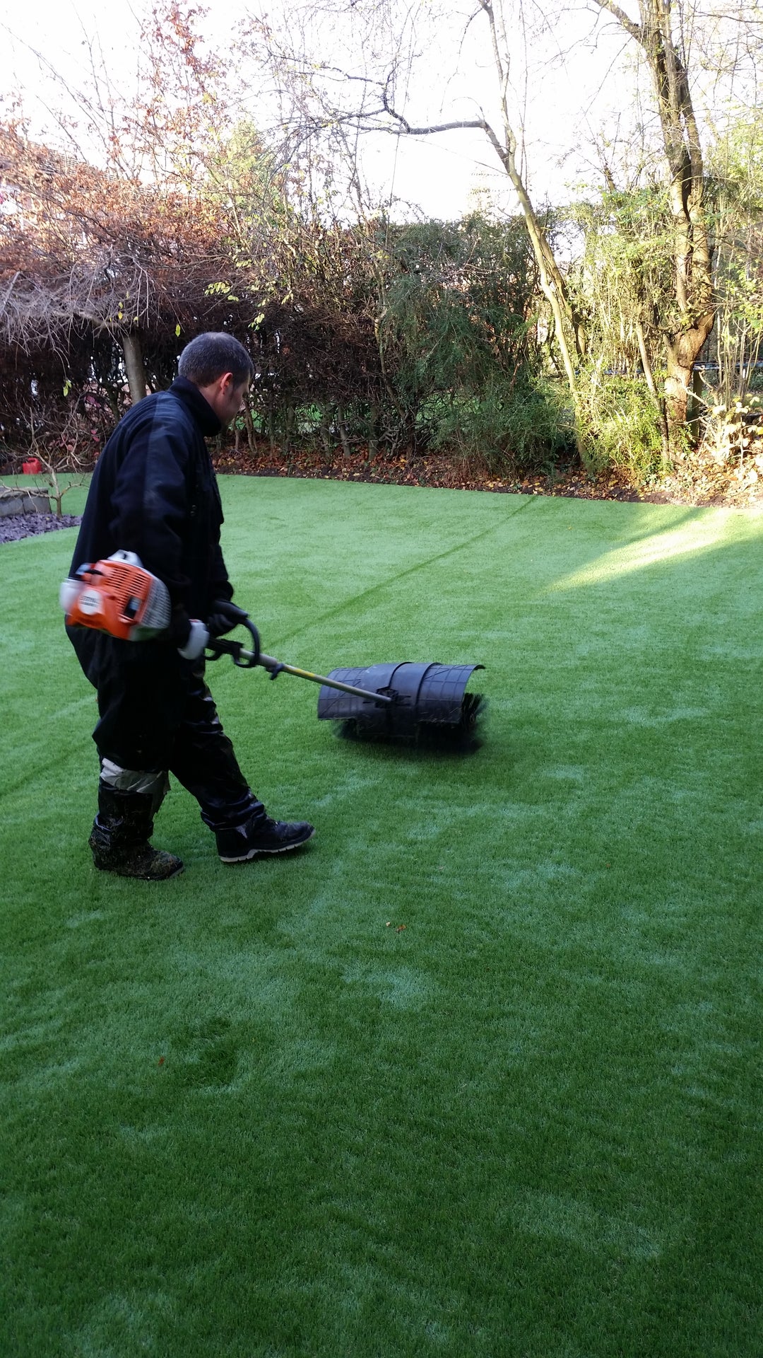 10 tips for maintaining your artificial grass