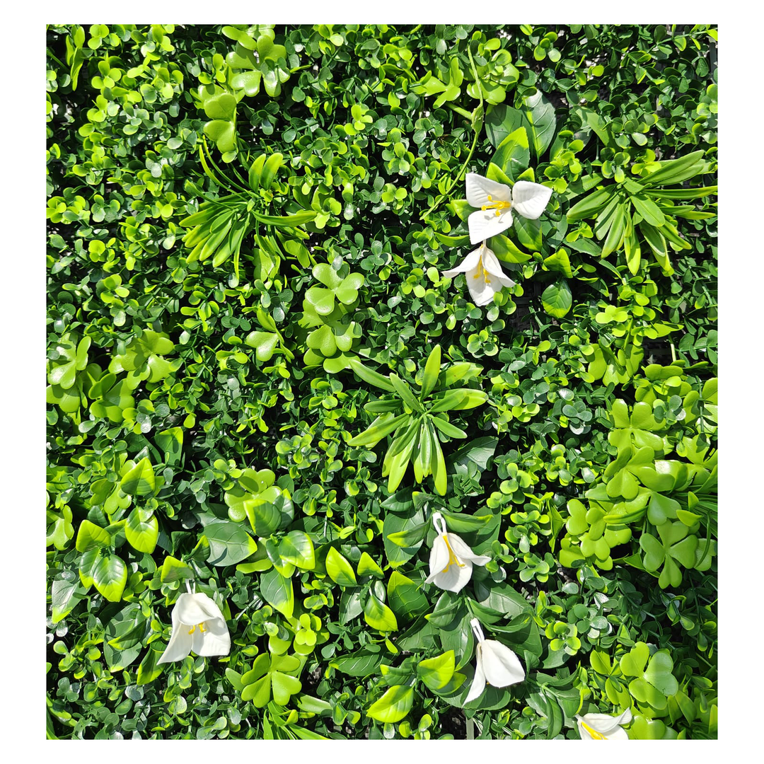 Green Artificial Living Wall