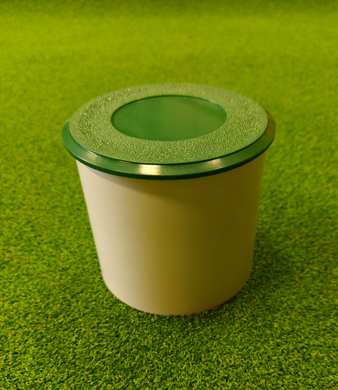 Golf Hole Cups