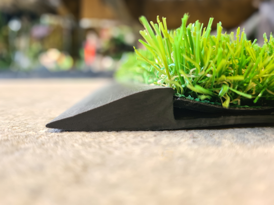 Turf Edging Rubber Edging - 2m Flexible Ramp Trim - Indoor and Outdoor Use ...
