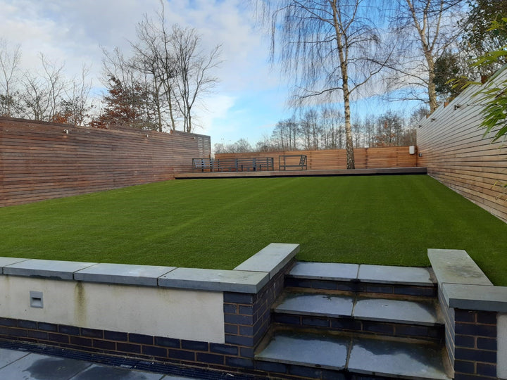 30mm Artificial Grass Clearance