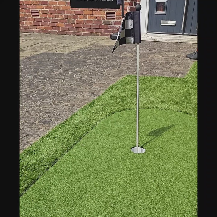 Golf Putting 16mm - £20 per sqm